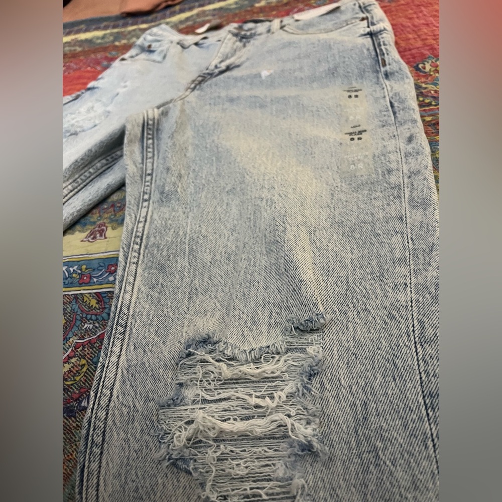 High Rise Flare Jeans - Picture 6 of 8